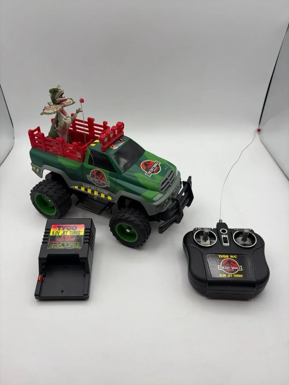 Tyco Jurassic Park Lost World RC 6.0 Jet Turbo Remote Control Car Untested